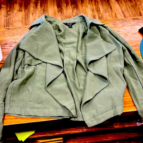 SIMPLY VERA | Vera Wang olive/army green open front twill drape jacket - Picture 2 of 6